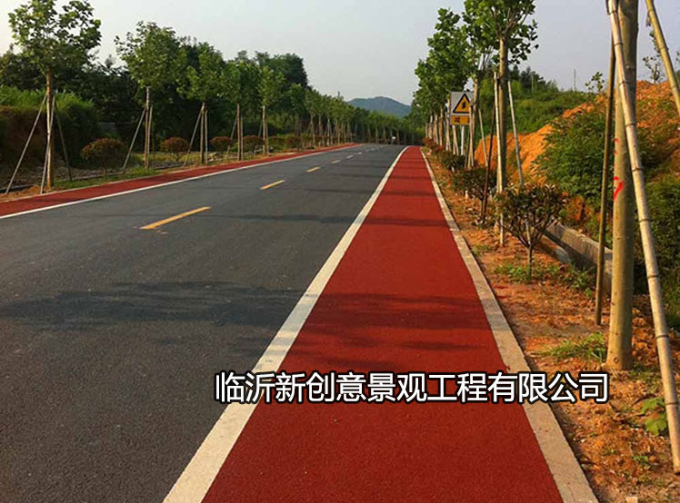 广泛应用的彩色防滑路面有何优势？