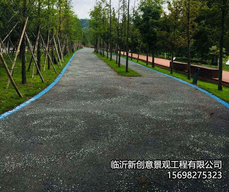 不一样的夜光路面!