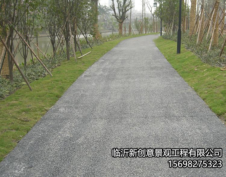 露骨料透水混凝土的特点