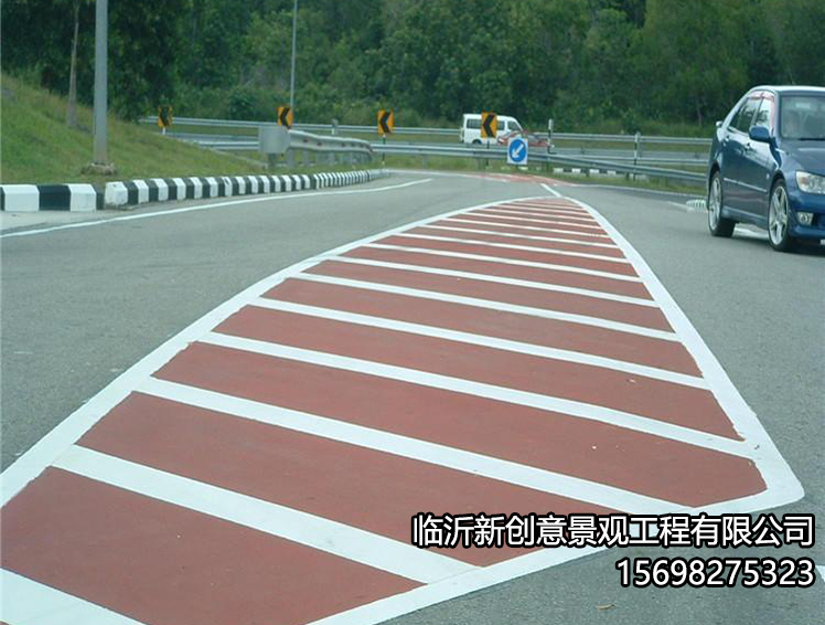 陶瓷颗粒防滑路面的性能