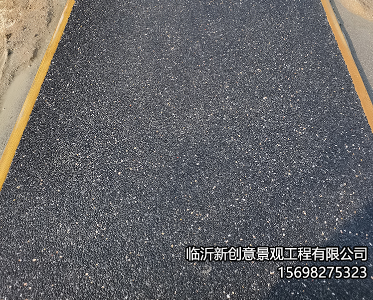 景观设计中常见的水洗石路面